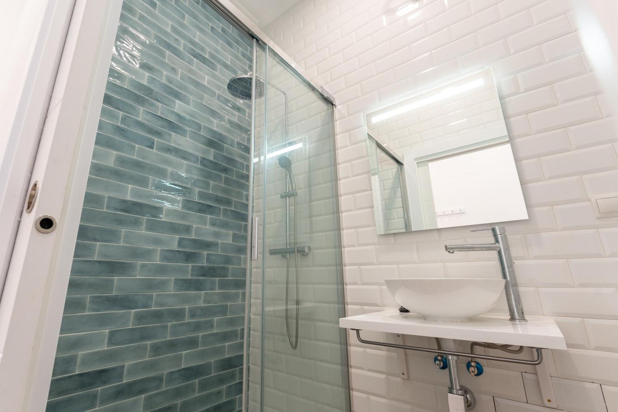 La Bahia Rooms Santander Bagian luar foto